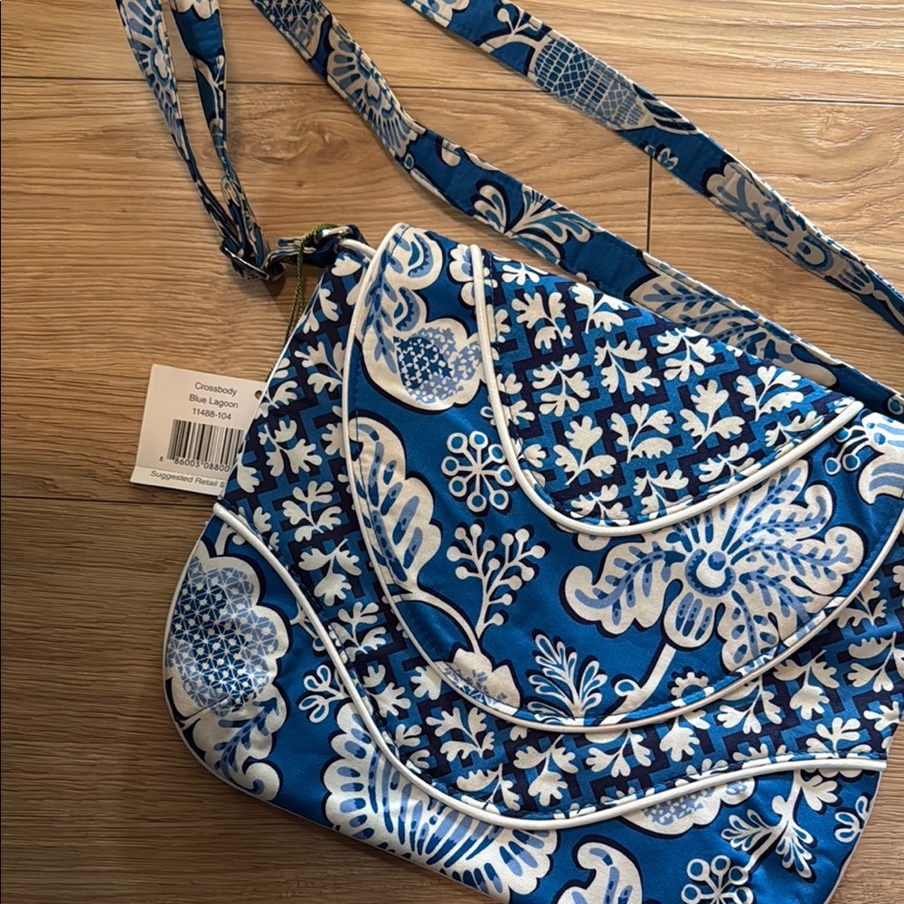 Vera Bradley Blue Lagoon Floral Purse